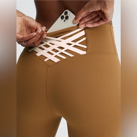 Boost PowerHold High Waisted 7/8 Leggings - Picture 1 of 7
